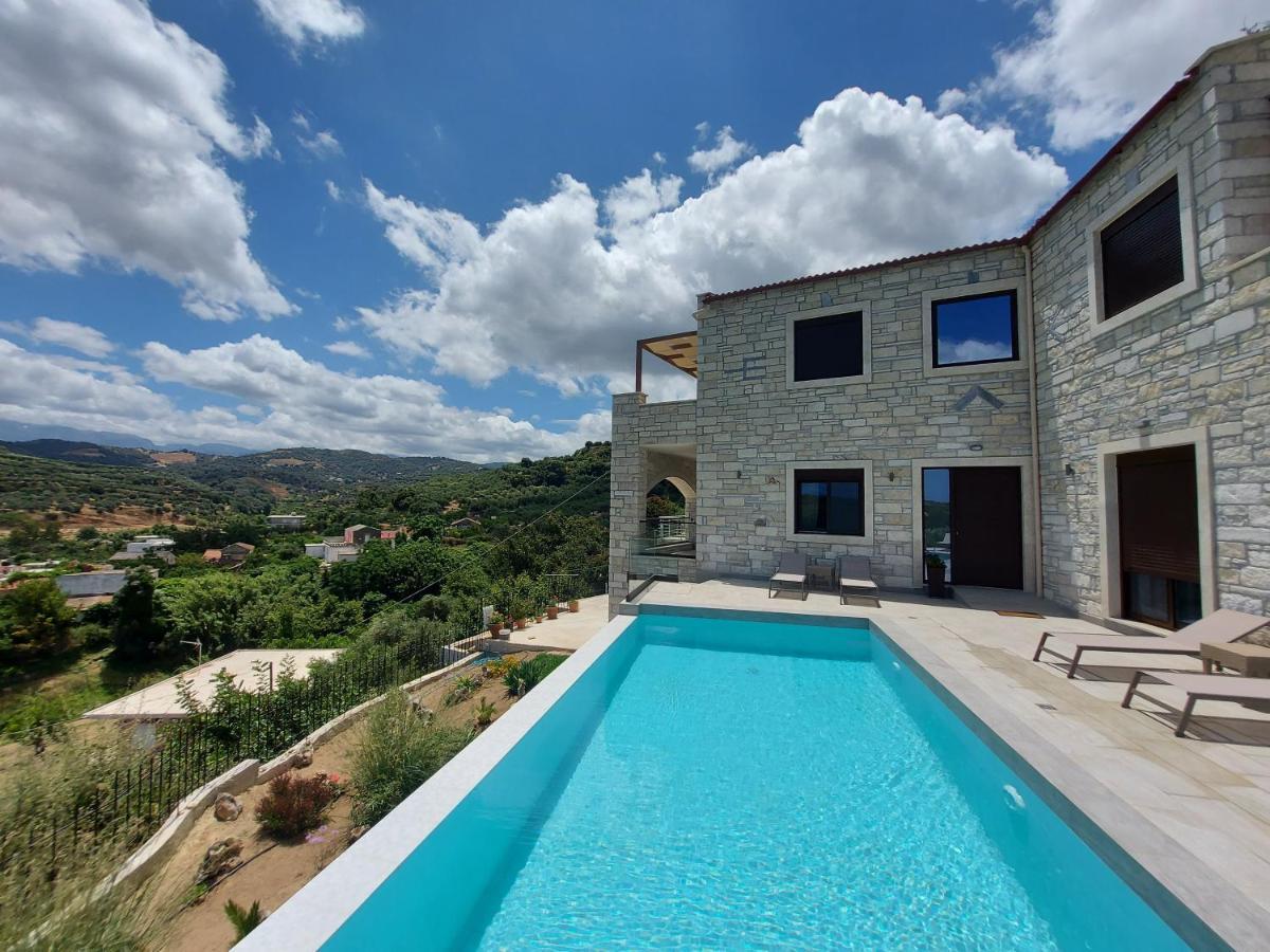 Villa Olive Valley Loutraki  Esterno foto