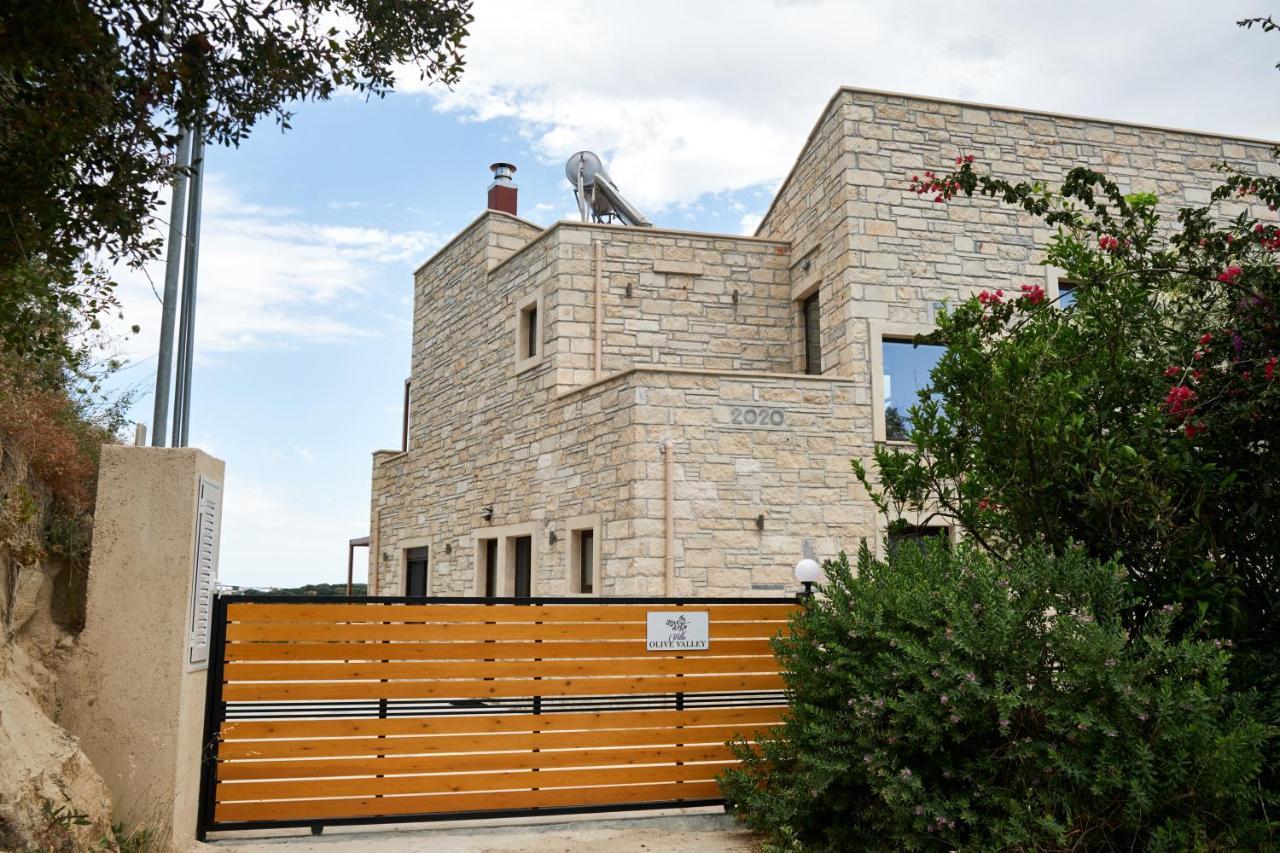 Villa Olive Valley Loutraki  Esterno foto